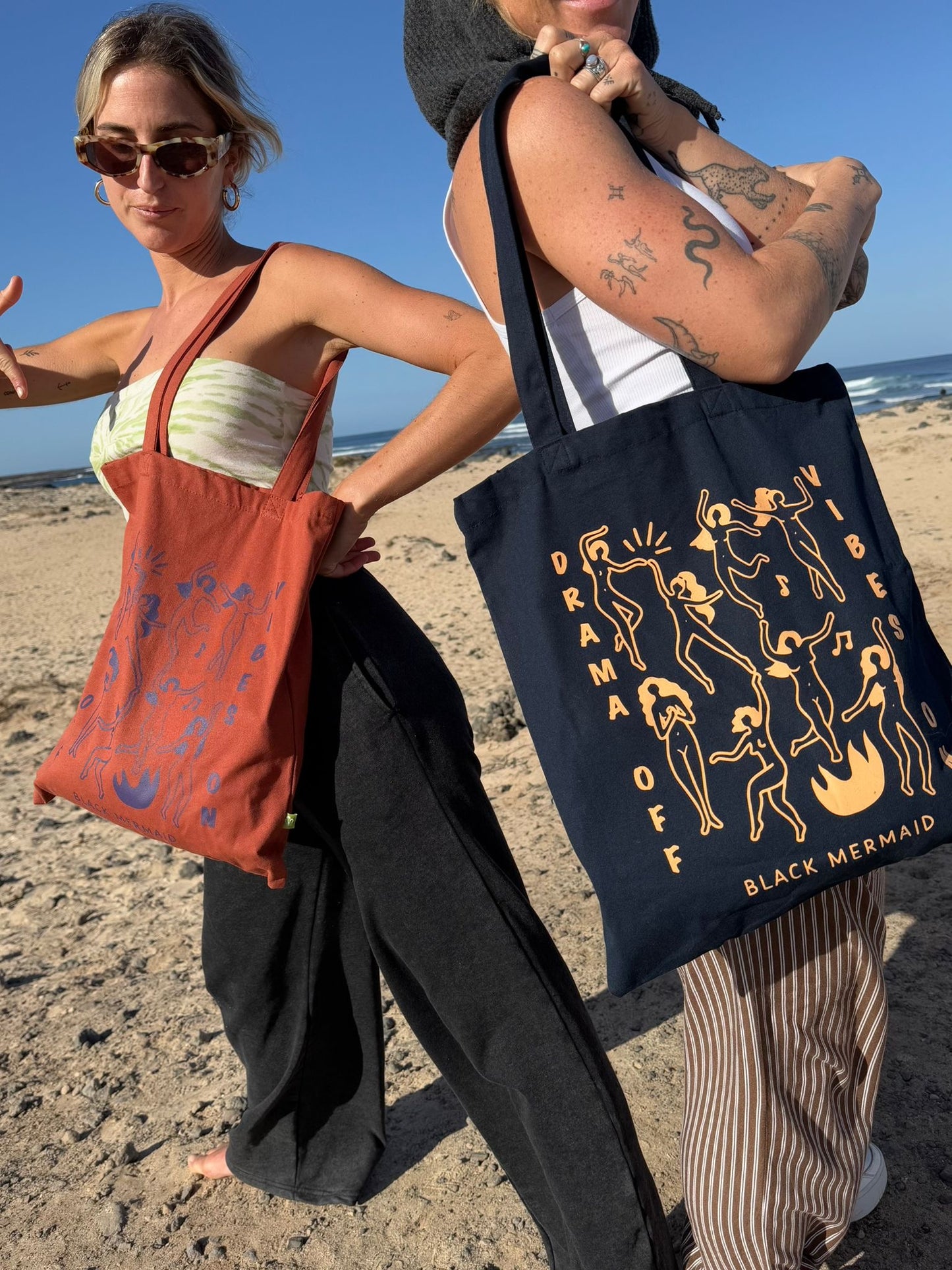 DRAMA OFF, VIBES ON TOTEBAG