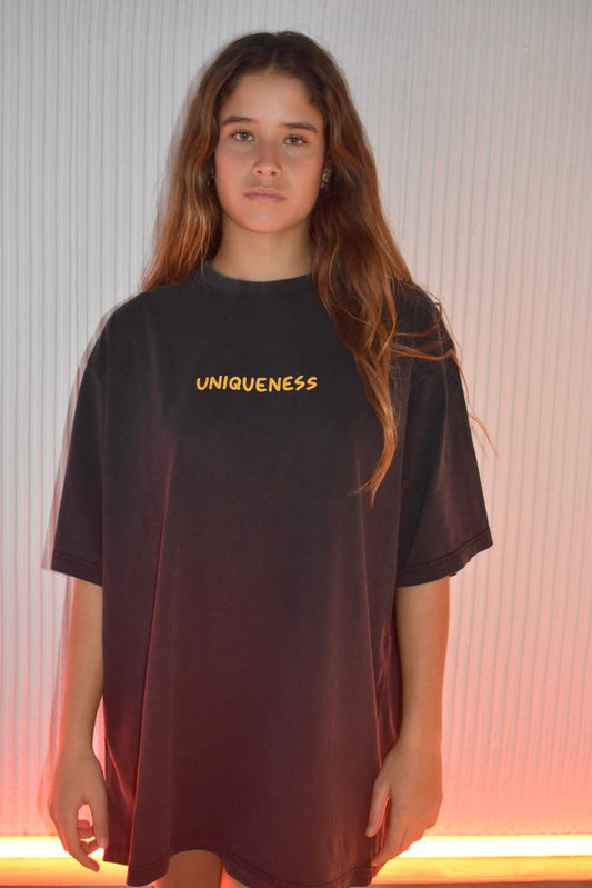 UNIQUENESS T-SHIRT